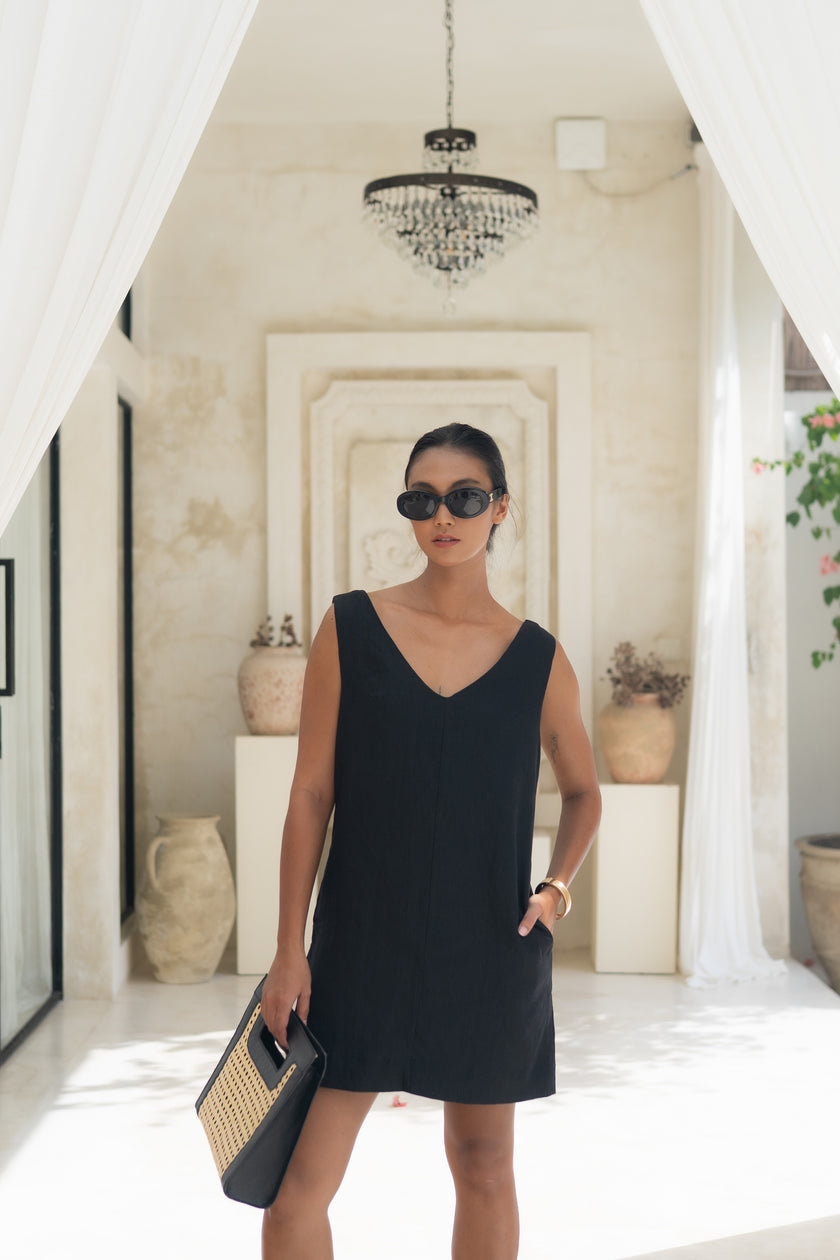 The Sophia Shift dress